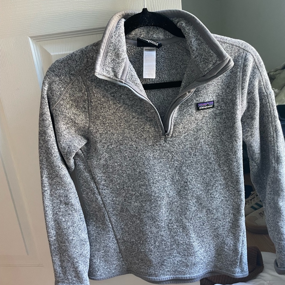 Womens Patagonia quarter zip Small